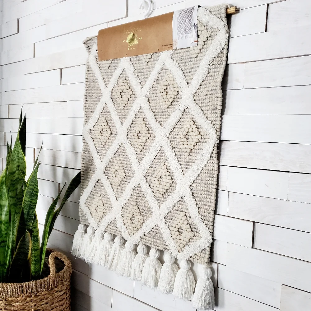 Habitat Decor Diamond Wool & Jute Wall Tapestry